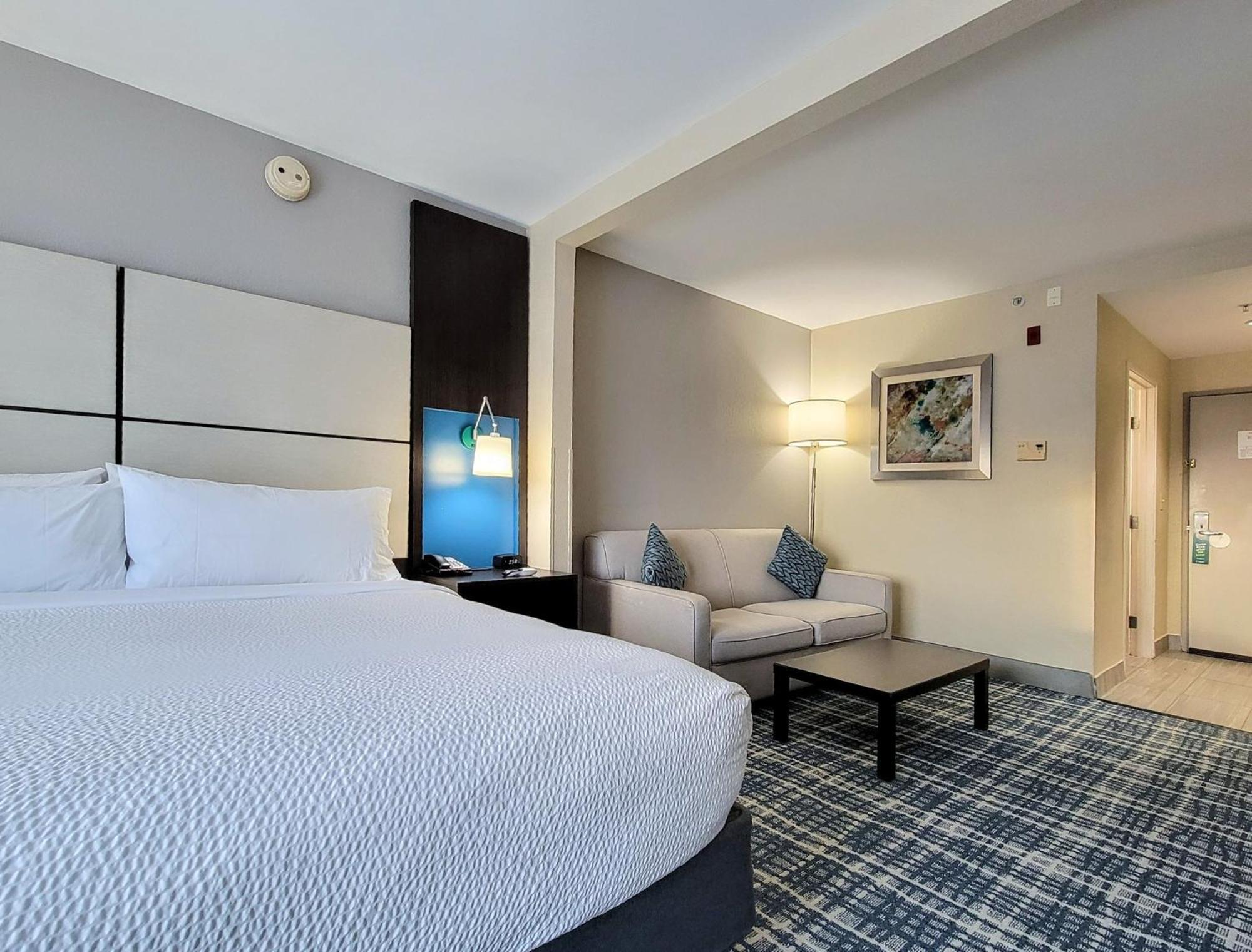Holiday Inn - Belcamp - Aberdeen Area By Ihg Zewnętrze zdjęcie