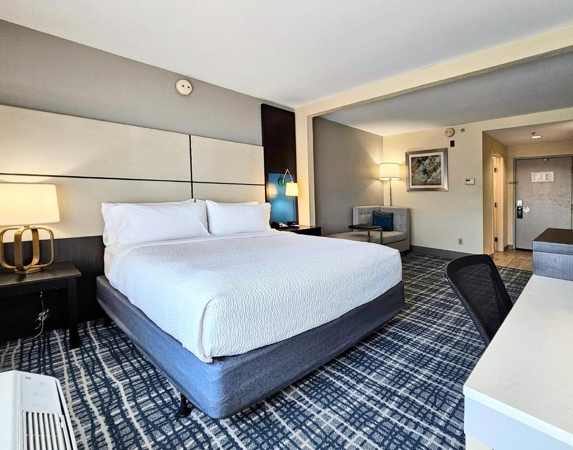 Holiday Inn - Belcamp - Aberdeen Area By Ihg Zewnętrze zdjęcie