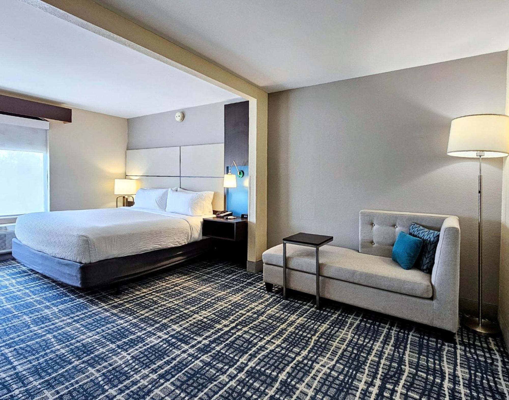 Holiday Inn - Belcamp - Aberdeen Area By Ihg Zewnętrze zdjęcie